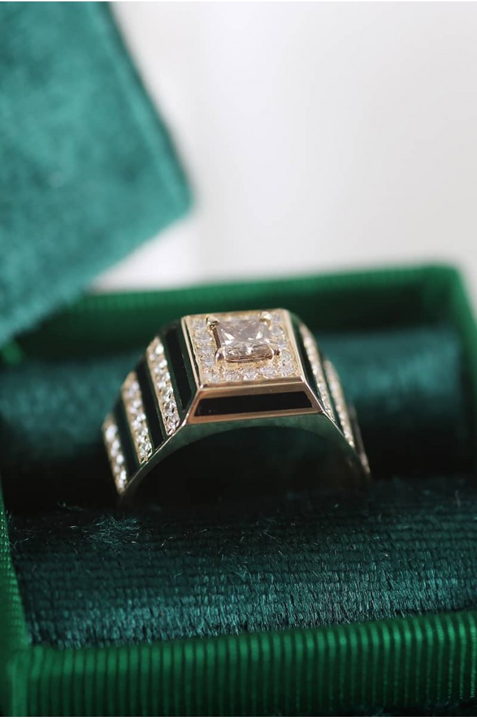 Erkek Yüzüğü Pırlantalı 0,70 Karat